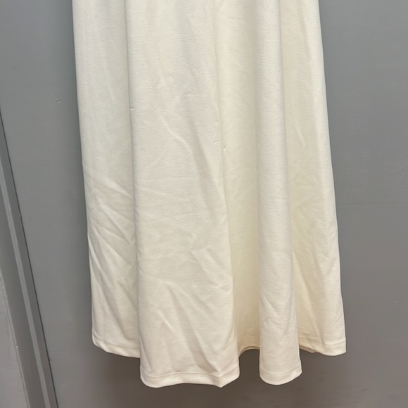 NWT Lulu’s Lace Bodice Mermaid Gown - Picture 4 of 13